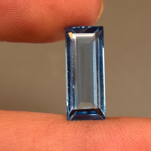 Natural Blue Topaz Gemstone 5.80 Ct Certified Loose Gemstone For Ring - Picture 4 of 5