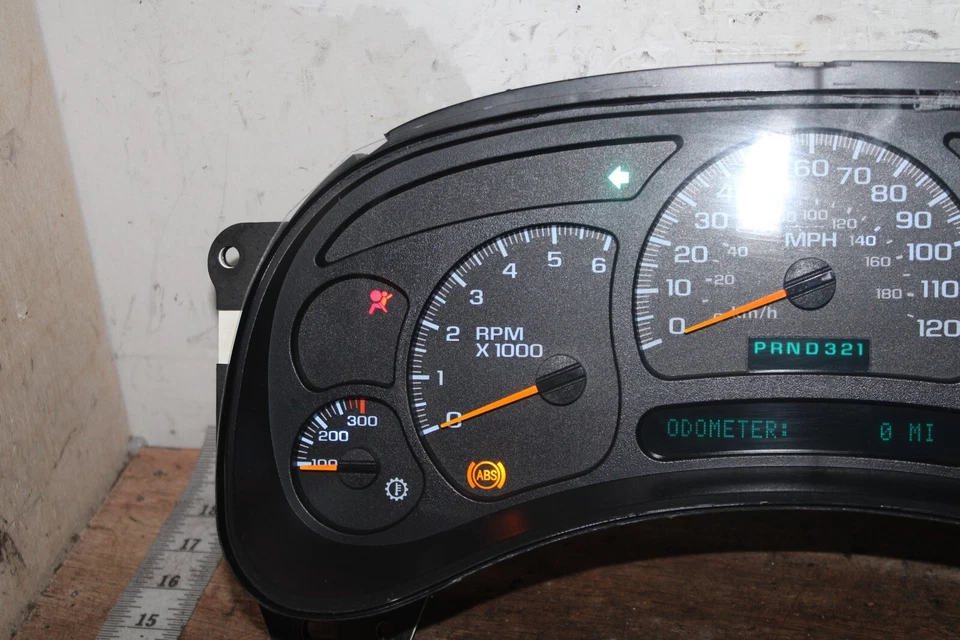 03-05 Instrument Cluster Gauges Trans Temperature Speedo Speedometer LED - Image 3 of 4