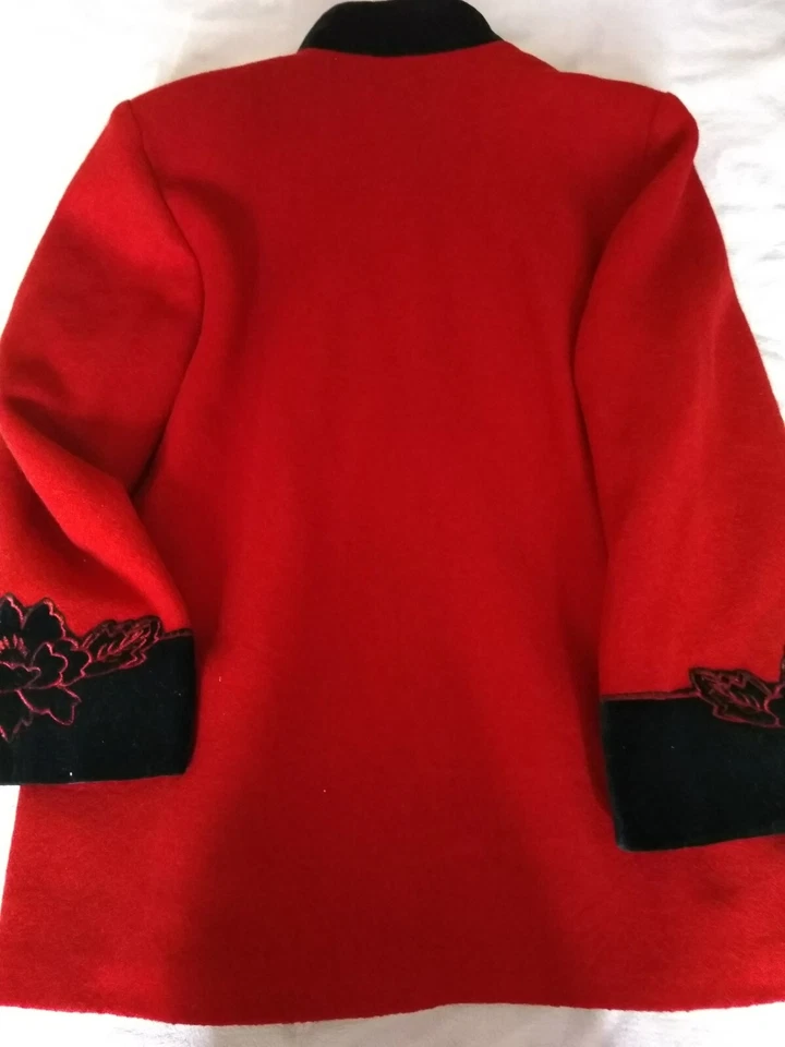 women winter coat red color wool size 20 UK - Image 3 of 4