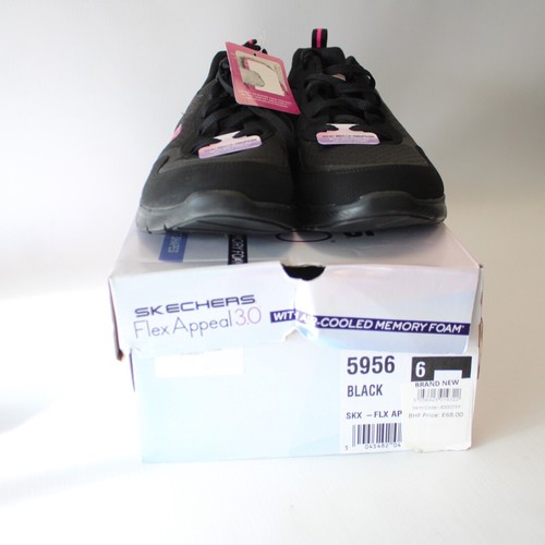 Women's SKECHERS FLEX APEAL 3.0 Black Textile Go Forward Trainers UK6