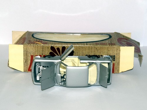 MEBETOYS A-17 1967 - BMW 2000 CS - ARGENTO - BUONE CONDIZIONI, SCATOLA ORIGINALE - Foto 8 di 9