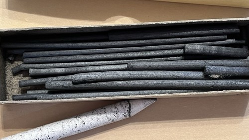 Vtg Grumbacher No.2 Extra Soft Thin Vine Sticks Artists Charcoal-Blending Stump - Picture 5 of 9