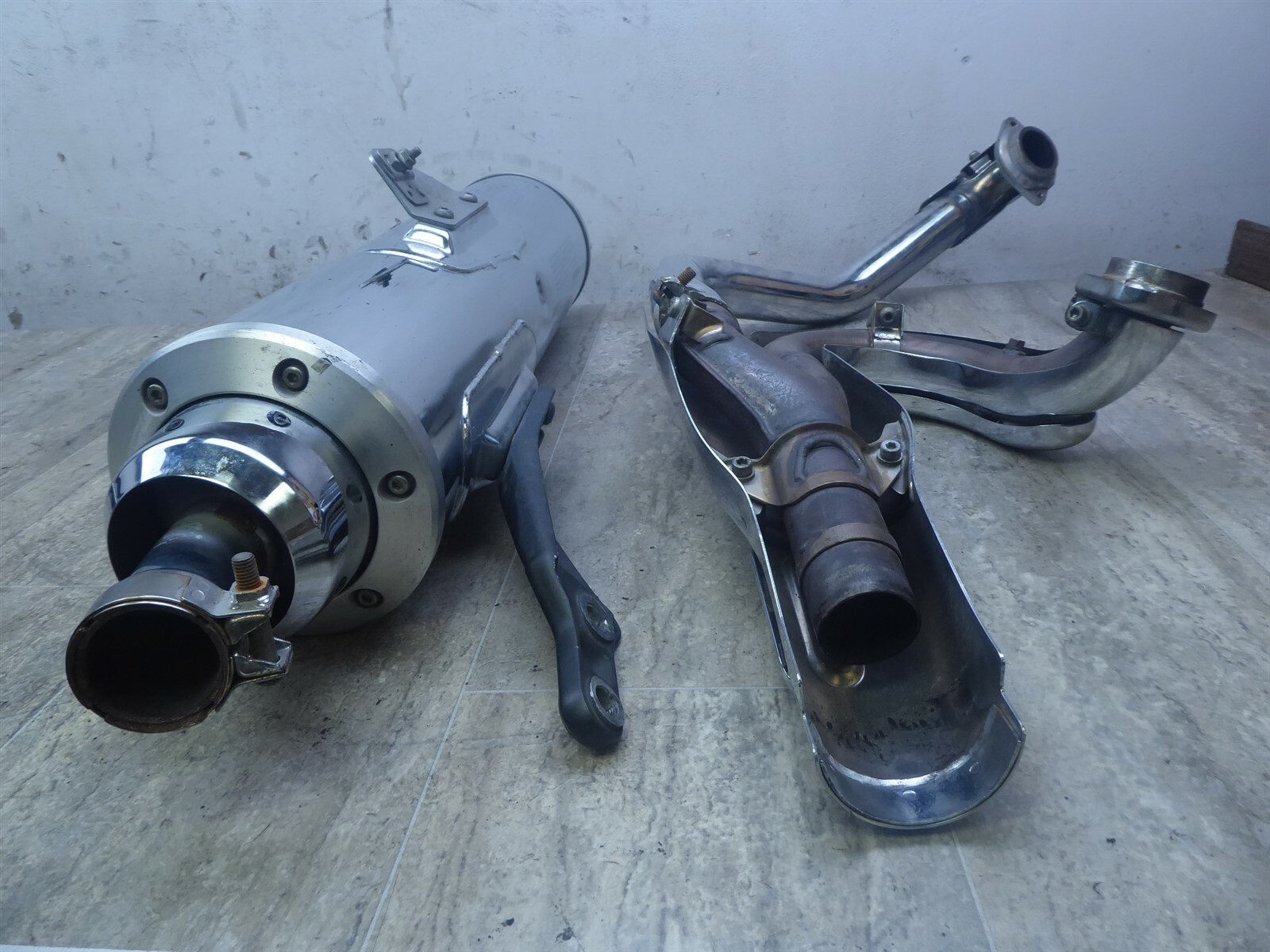 2007 Yamaha XV1700 PC Warrior Y6431) chrome exhaust headers muffler