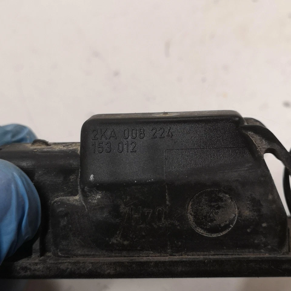 Luci targa CITROËN C5 II Break RE 2KA008224 2.0 Diesel 2010 28700717 - Immagine 3 di 3