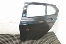 BMW 1 F40 2022 Links T�r hinten BLACKSAPPHIRE475 SAK241710
