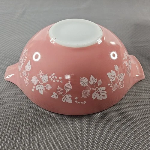 Vintage PYREX Pink White Gooseberry 4qt Cinderella Nesting Mixing Bowl 444 READ⬇