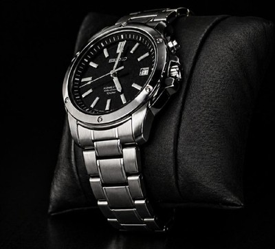 SEIKO SNQ007 PERPETUAL CALENDAR | 6A32-00B0 | KINETIC | 100M |