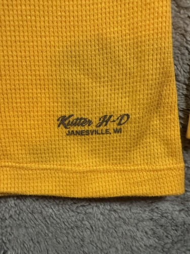 NWT Women’s L Citrus Yellow Thermal Harley Davidson Shirt Janesville WI NOS - Picture 5 of 7
