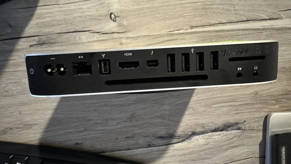 Apple Mac Mini Mid 2011 A1347 2.3GHz 5GB RAM 500GB HDD macOS High Sierra - Image 3 of 4