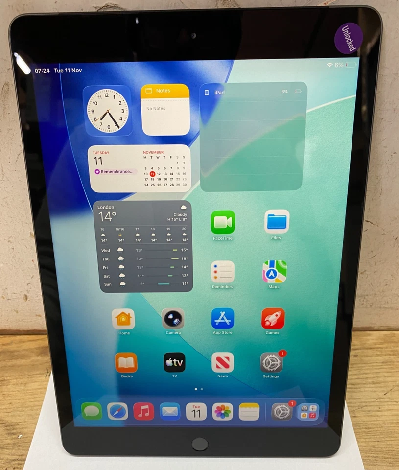 Apple iPad 8th Gen 10.2" A2429 Space Grey (OFFER WELCOME) - Image 2 of 4