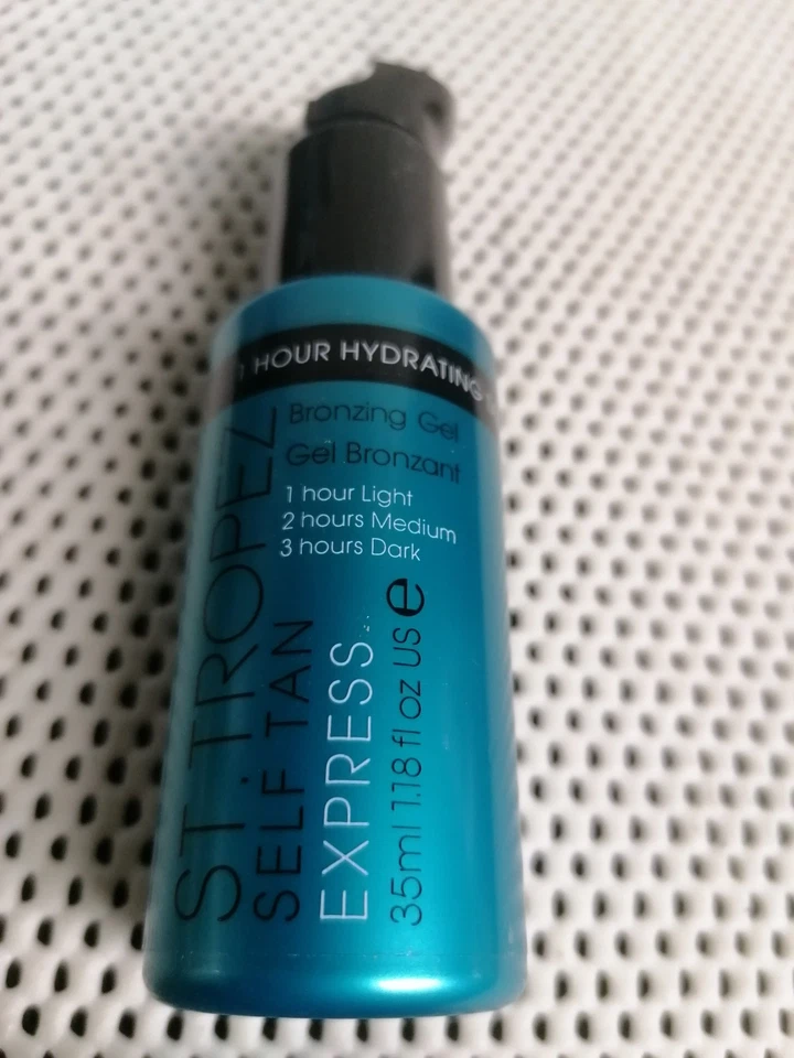 ST. TROPEZ Self Tan Express Bronzing Mousse 20 X 35ml - Image 2 of 4