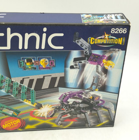 LEGO 8266 Super Challenge NEW MISB Technic Technic Vintage 90s Competition 3081