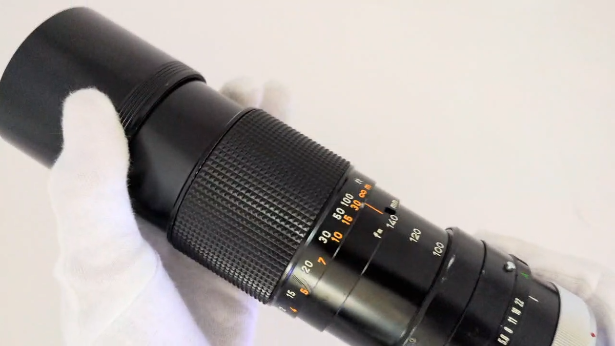 Canon FD 100-200mm f/5.6 S.C. Zoom Lens *Exc+3* Vintage Lens