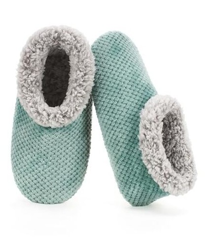 Soft Fuzzy Slippers for Women Indoor, Warm Furry House Sock Shoes 7-8 Aqua
