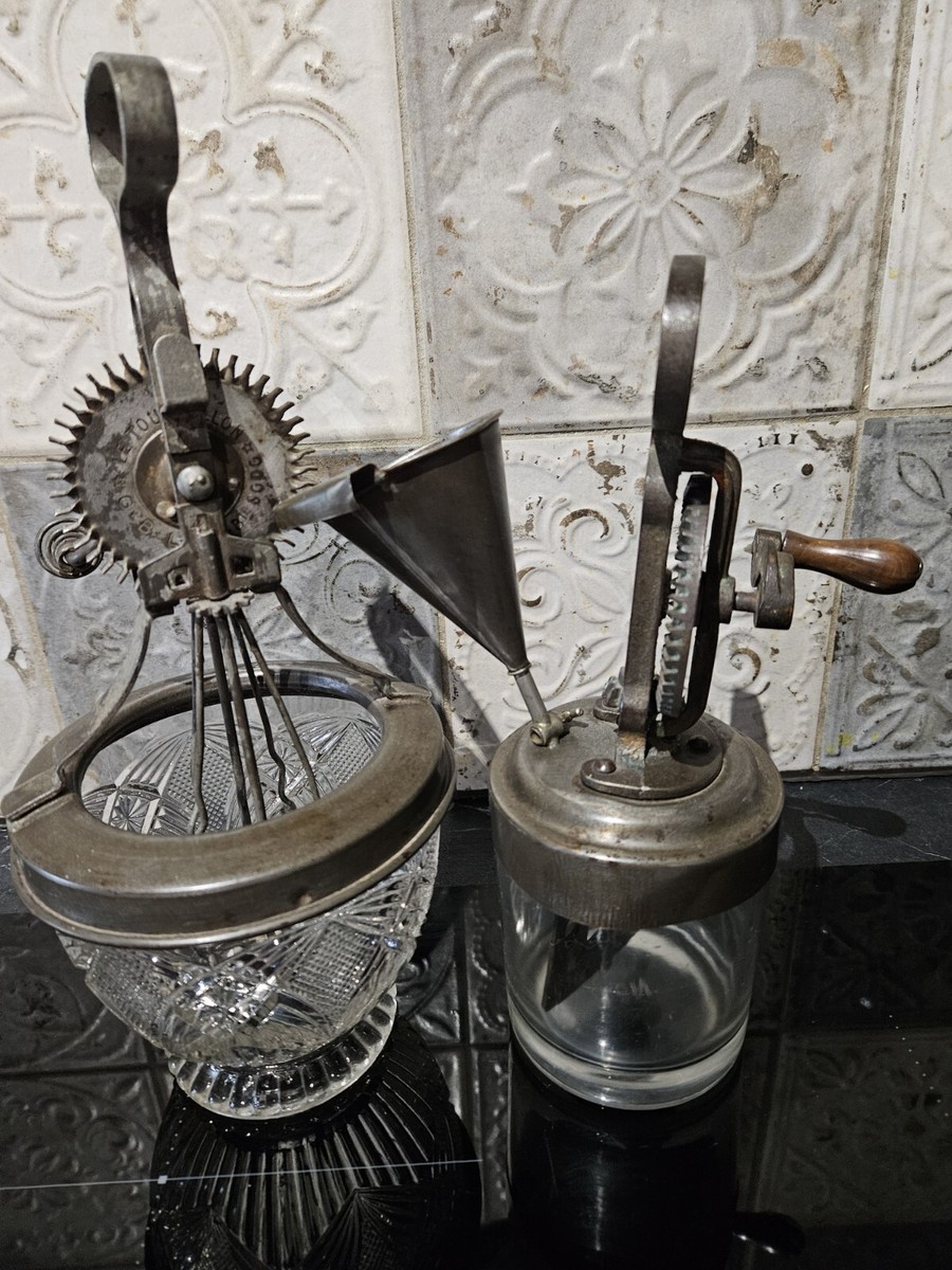 Batteur à mayonnaise vintage - France
