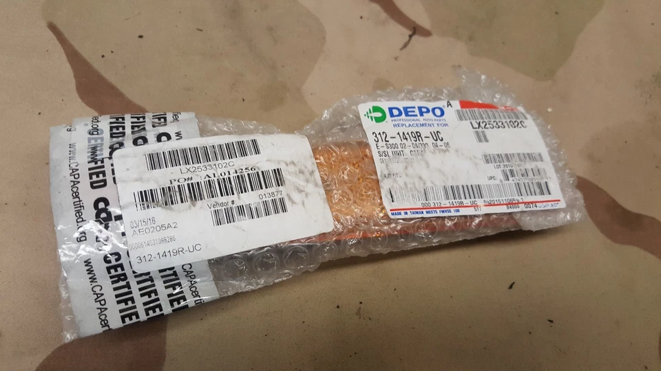 2004 - 2006 年转向信号灯总成右前 Maxzone 雷克萨斯 ES330 — 第 3/4 张图片