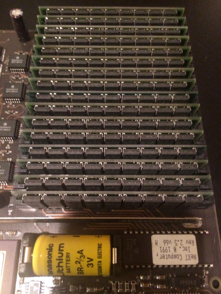 NeXT compatible 4Mb 4 = 16mb ram 30pin simms next Cube NeXTStation 68040 25m - Image 2 of 4