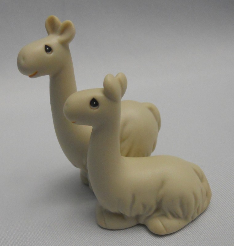Precious Moments LLAMAS Noah's Ark Two By 2X2 Retired Animal Figurine Nativity