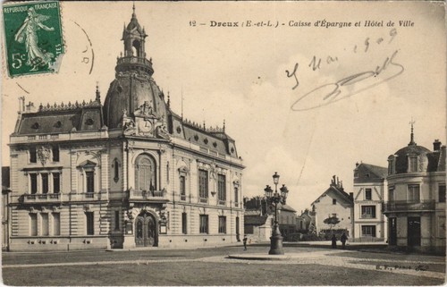 CPA LE MANS LA CAISSE D´ EPARGNE ET BOULEVARD RENE LEVASSEUR