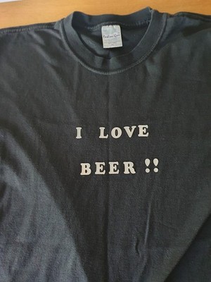 T-Shirt ''I love beer'',  ausgezeichnet mit XL eher größer also XXL