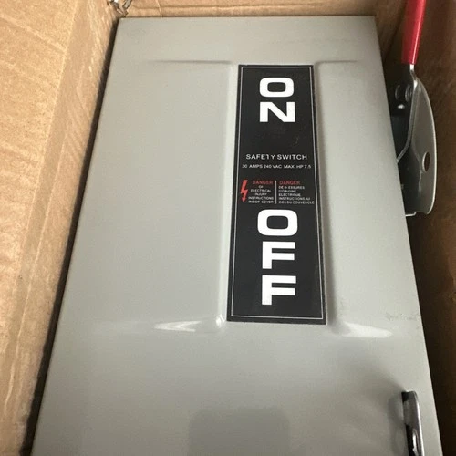 30 Amp 240 Vac Safety Switch Gak3-30