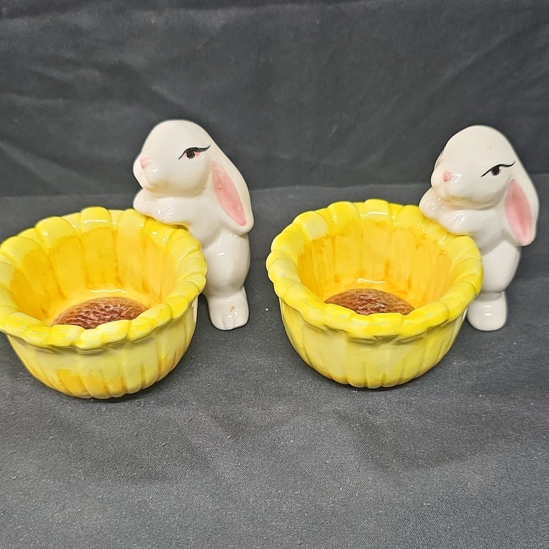 Set of 2 Ceramic Bunny Egg Cups Yellow/White/Pink/Brown Glossy Novelty