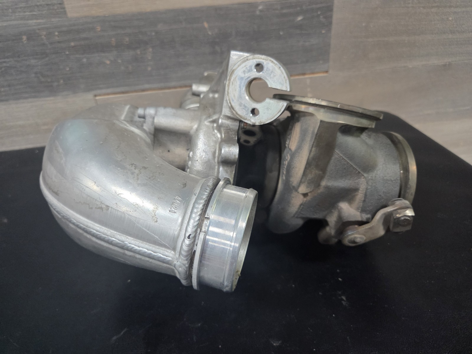 Ferrari 488 Spider Right Turbocharger P/N 496483