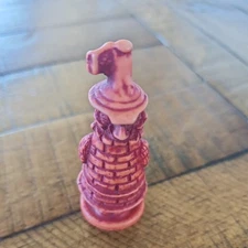 Through The Looking Glass 1966 Red Castle Alice In Wonderland Chess Piece
