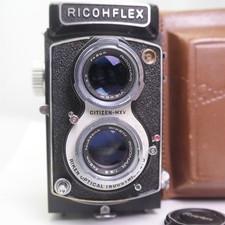 Vtg RICOHFLEX TLR medium format camera W/ Case Citizen-MXV READ 