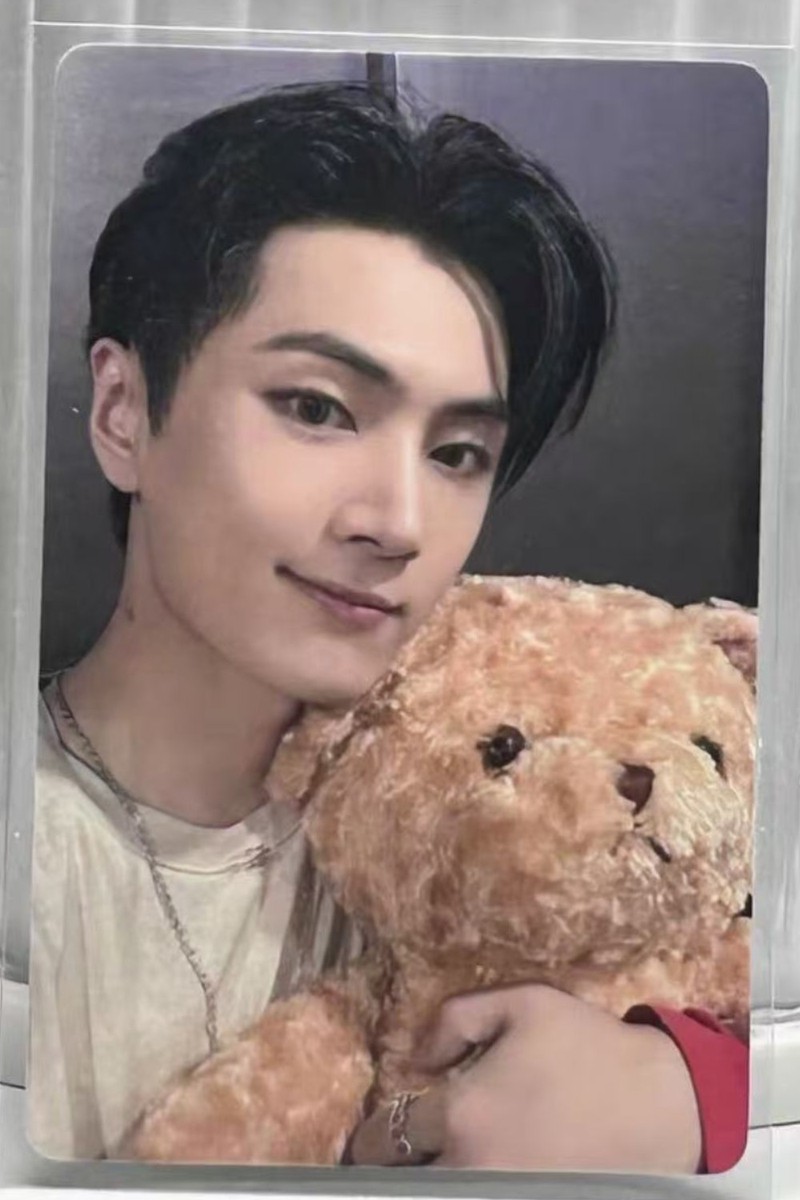 Enhypen JAY ROMANCE UNTOLD POB YZY4.0 YIZHIYU Official Photocard