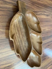 VTG Monkey Pod Wood 3-Section Divided Snack Tray Leaf Shape Philippines MCM 19”