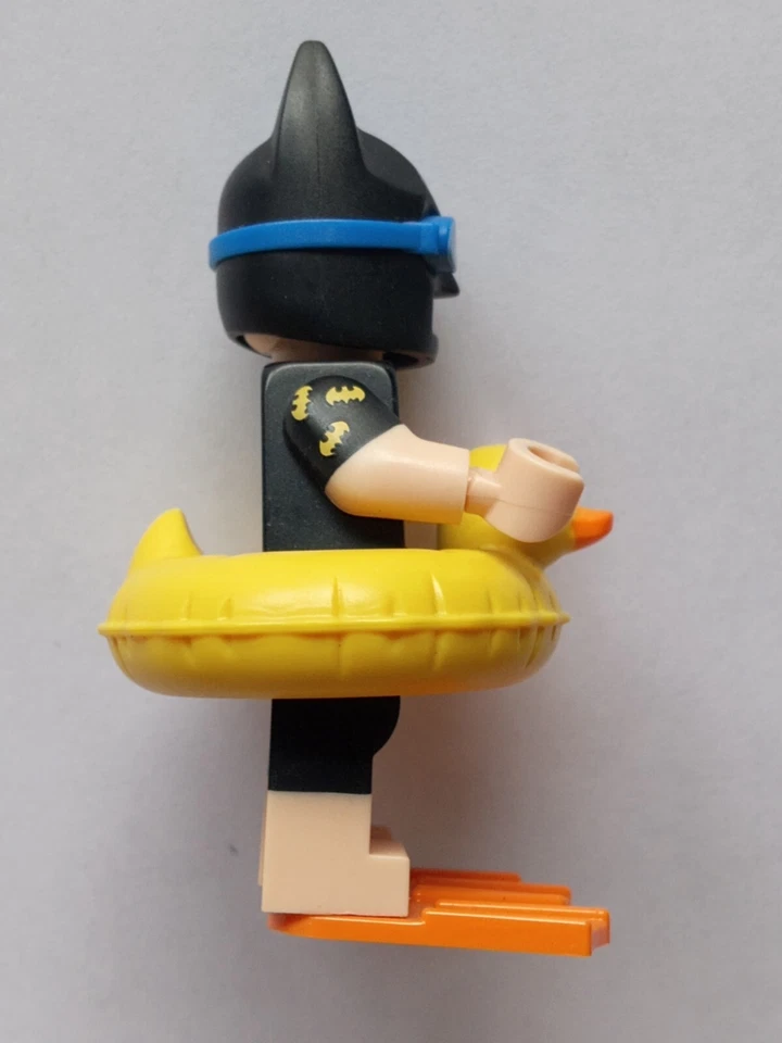 Minifigura LEGO Batman Película Serie 1 71017 Vacaciones Batman ¡Excelente Estado! Foto 4 de 4