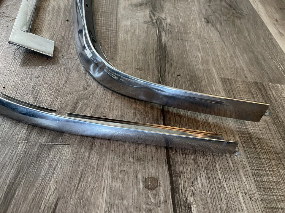 Ford Fairlane Galaxie 1959 ventana trasera moldura parabrisas Victoria OE Foto 3 de 4