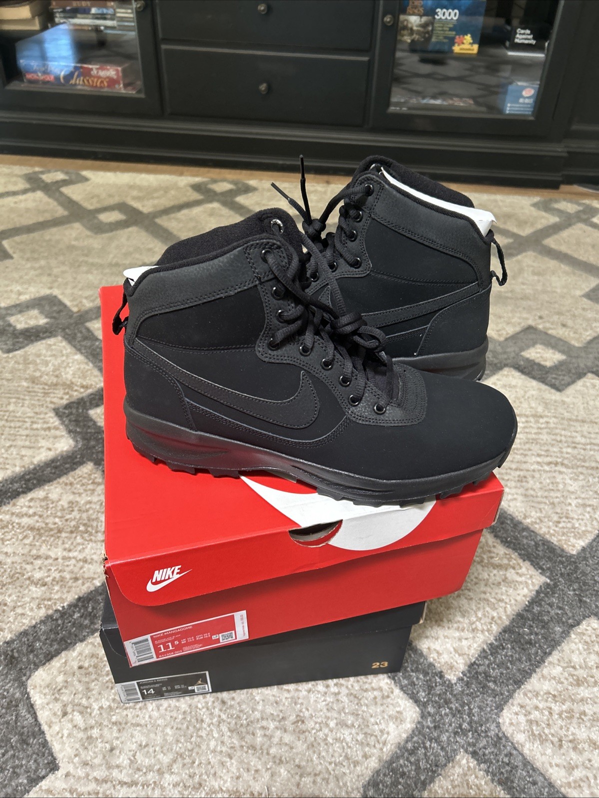 Men's Nike Manoa Leather Boots Size 11.5 - Rugged & Comfortable image 4