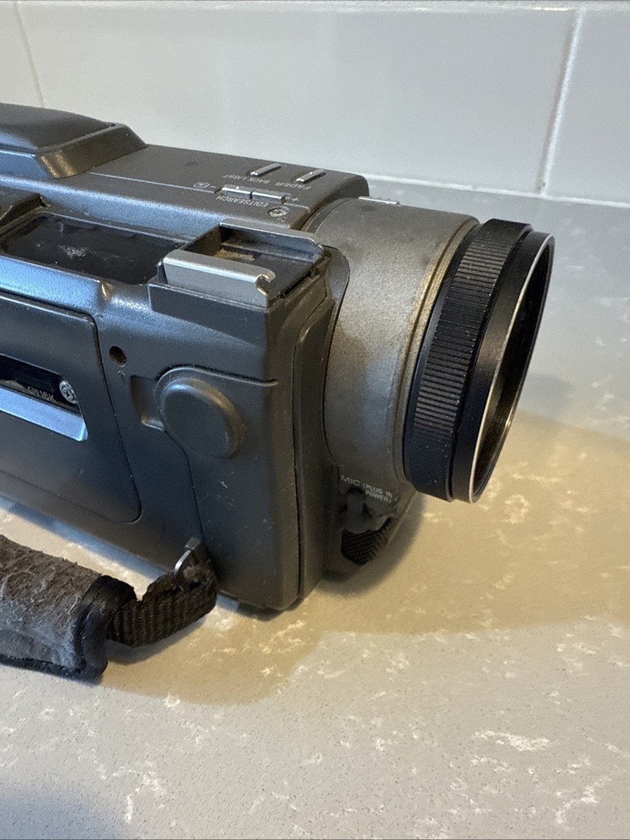 Sony DSR-PD100A Compact Professional DV With 2 Batteries Tested