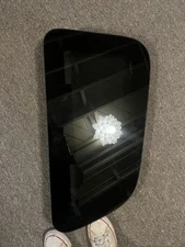 T44-6015R Genuine Paccar Upper Side Sleeper Window OEM-New