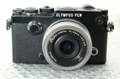 Olympus PEN-F mit 14-42 mm (Pancake) | Guter Zustand