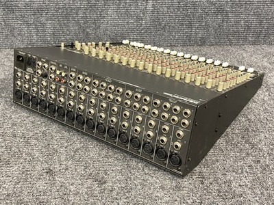 Mackie CR1604-VLZ 16-Channel Mic/Line Mixer w/ Power Cord (As Is