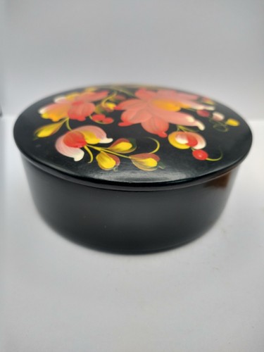 Vintage Russian Black Laquer Jewelry Box with Russian Tag - Picture 3 of 6