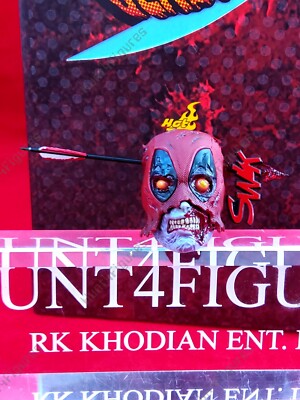 Hot Toys Marvel Zombies 1/6 Zombie Deadpool Collectible Figure