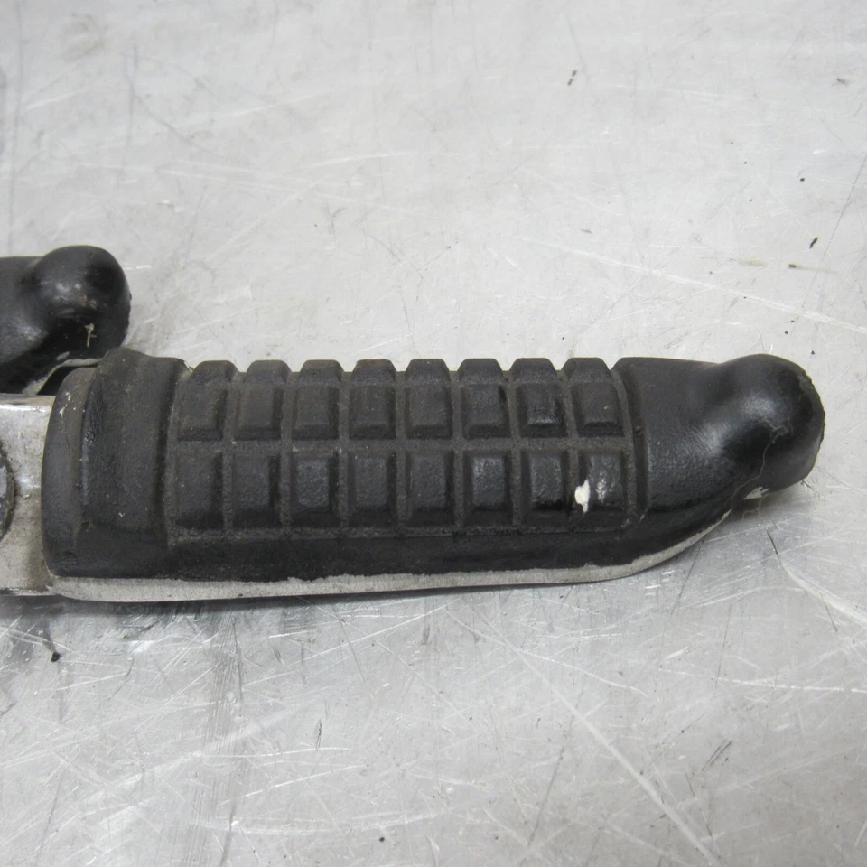 Suzuki Katana 600 GSX600F 1992 estriba trasera derecha izquierda pasajero envío gratuito Foto 3 de 4