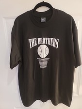 MENS T-SHIRT XL THE BROTHERS GUC