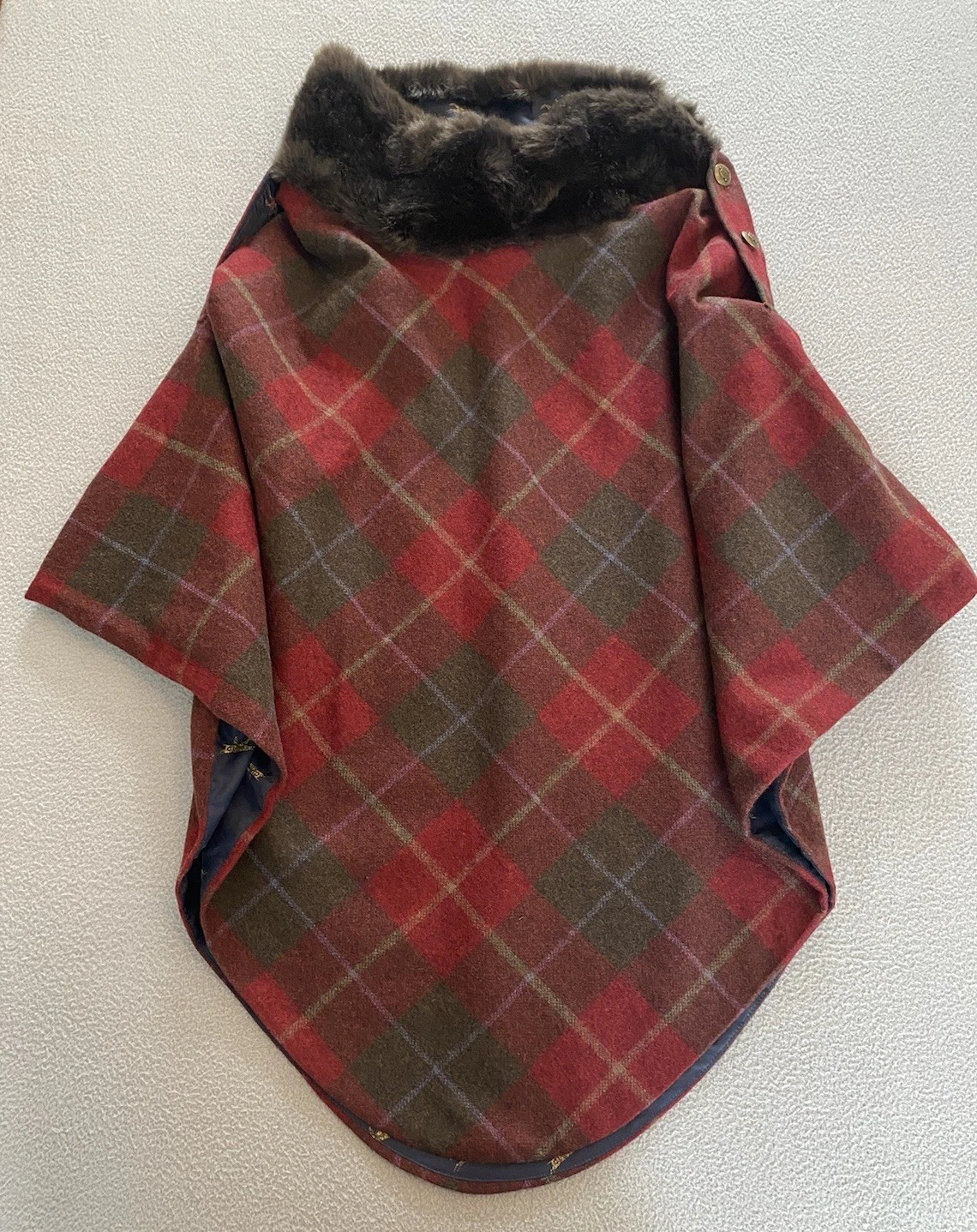 JOULES CAPE PONCHO ONE SIZE WOMENS 100% WOOL HAZELWOOD RED CHECK FAUX FUR