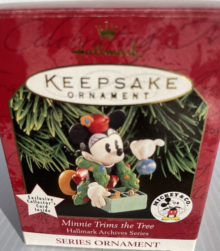 Vtg 1999 Hallmark Keepsake Disney Minnie Mouse Trims the Tree Christmas Ornament