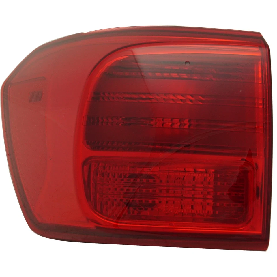 Tail Light Set For 2016-2018 Kia Sedona Left and Right Outer Red Lens Halogen - Image 3 of 4