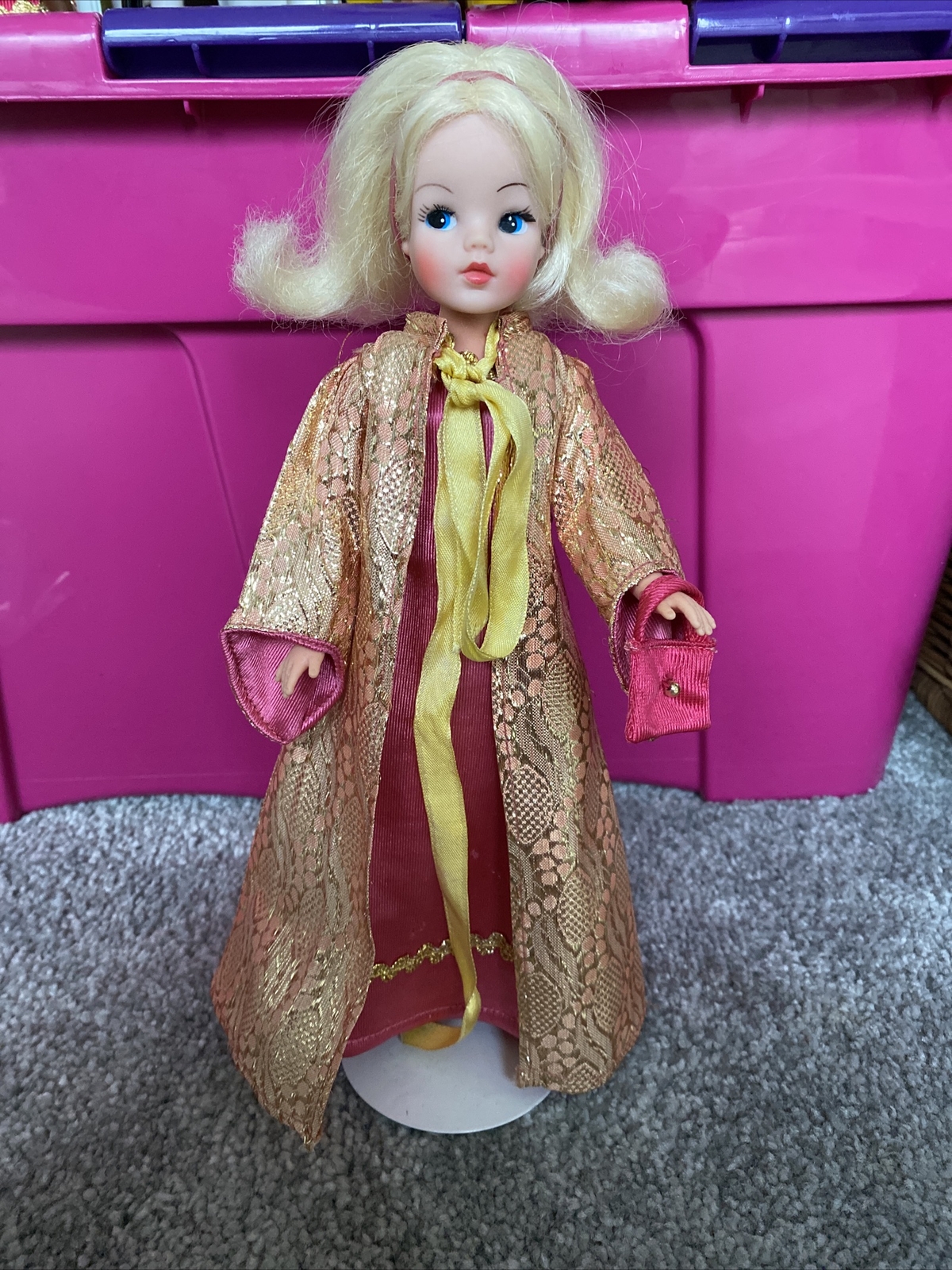 90s sindy doll
