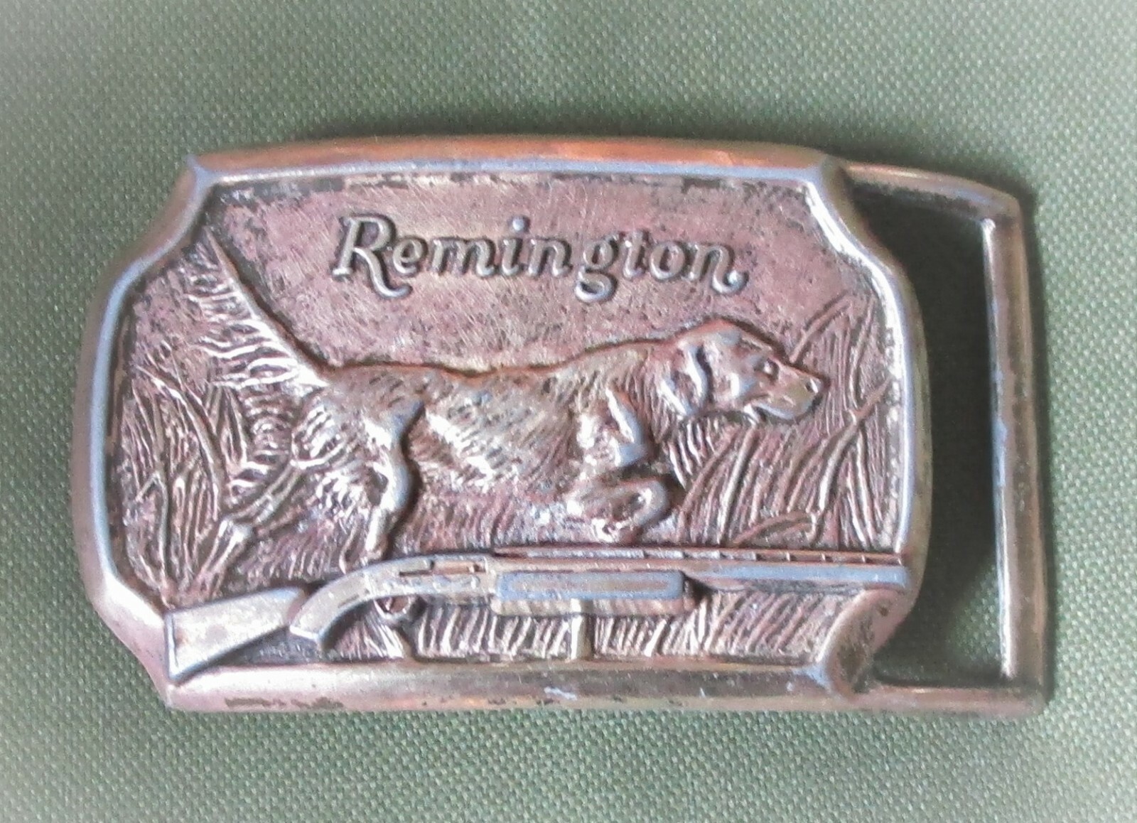 Vintage 1974 Hunting Dog & Rifle Belt Buckle by Remin… Gem
