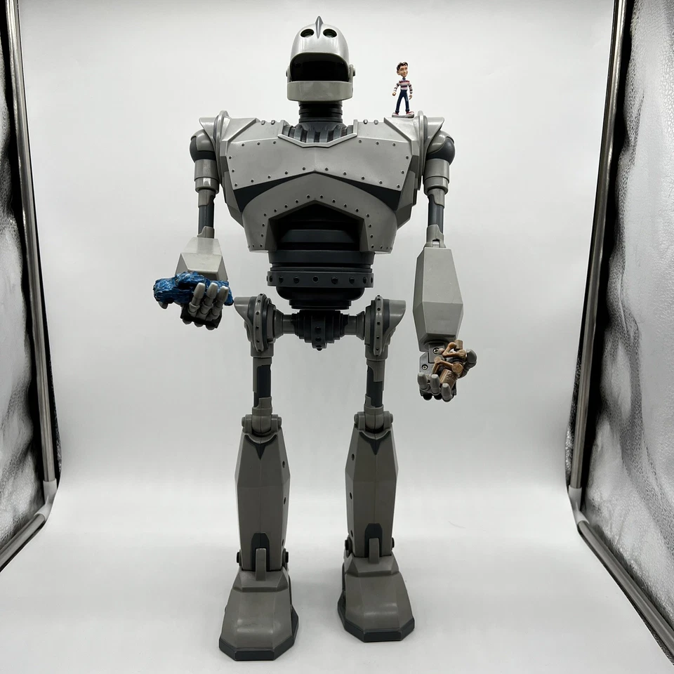 Figura Trendmasters The Ultimate Iron Giant 20" 1999 incompleta con robot de caja Foto 2 de 4