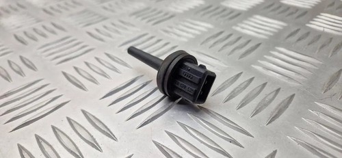 AUDI A4 8D2, B5 Temperatursensor 740220173F 1.78 Petrol 195kw 1997 34590853