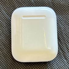 Apple AirPods Charging Case A1602 White Lightning Bluetooth No Earbuds